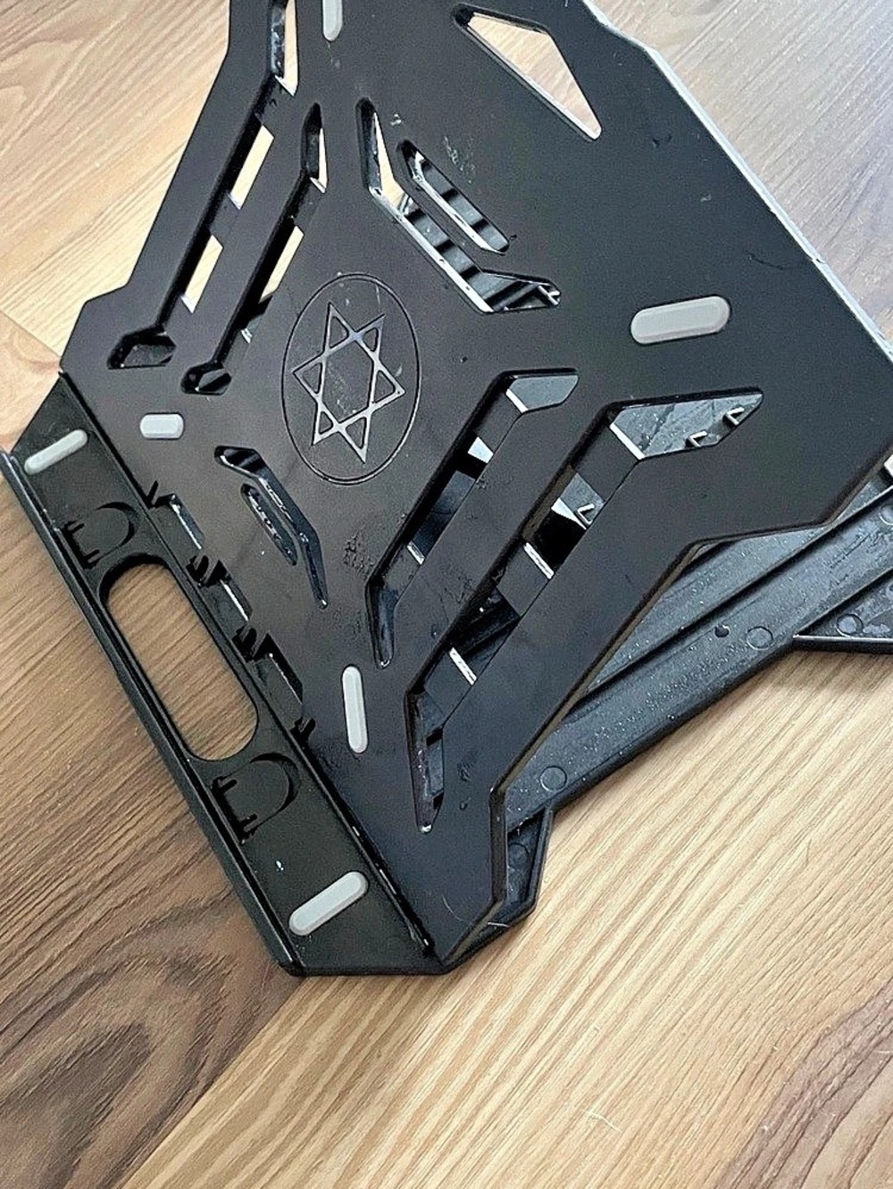 Adjustable Laptop Stand Holder for Cooling and Ergonomics